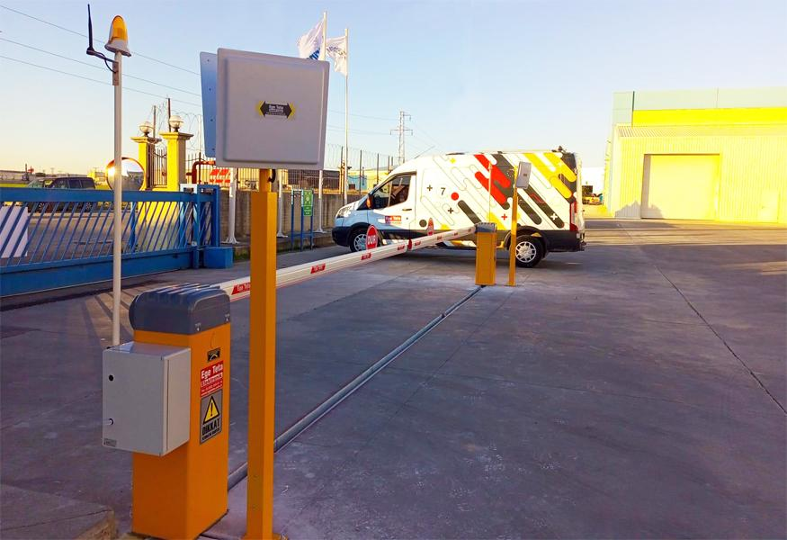 Fabrika HGS RFID araç geçiş uygulaması